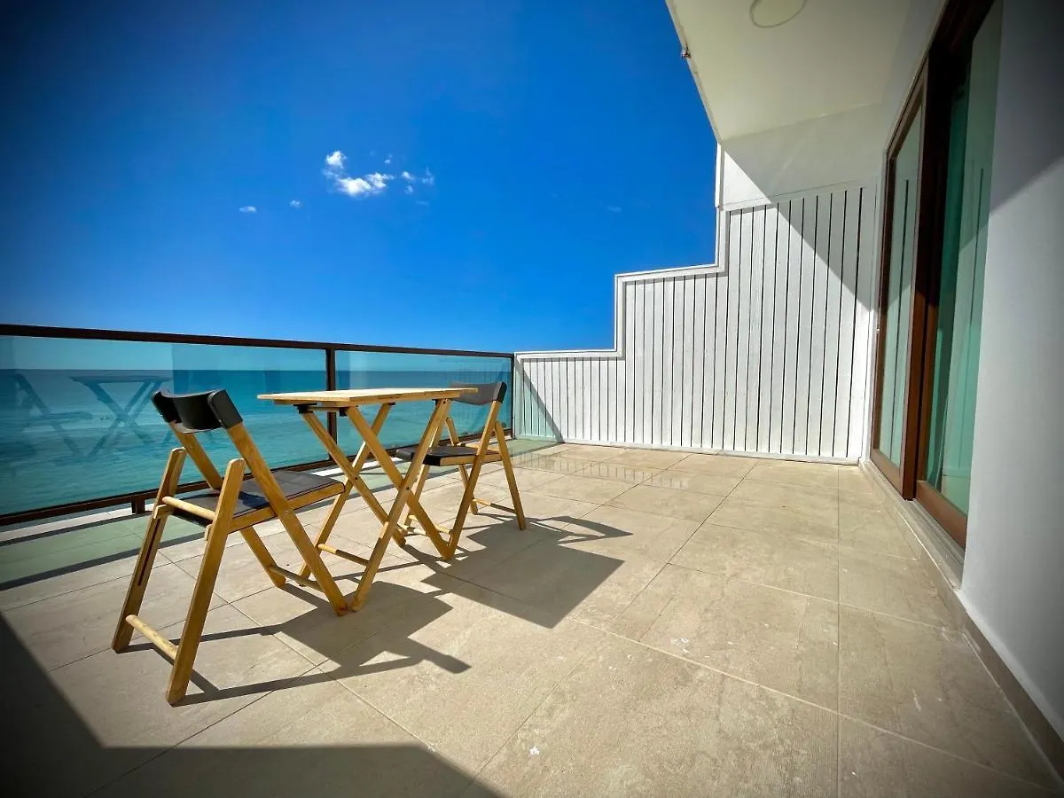 1 Corcega Beachfront Suites Rincón Pensión