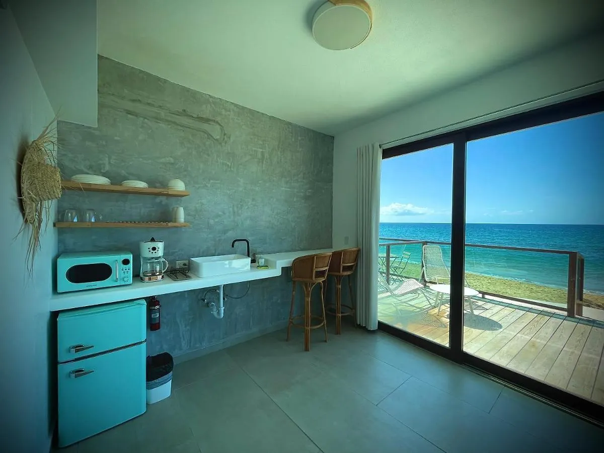 1 Corcega Beachfront Suites رينكون 0*,  بورتوريكو