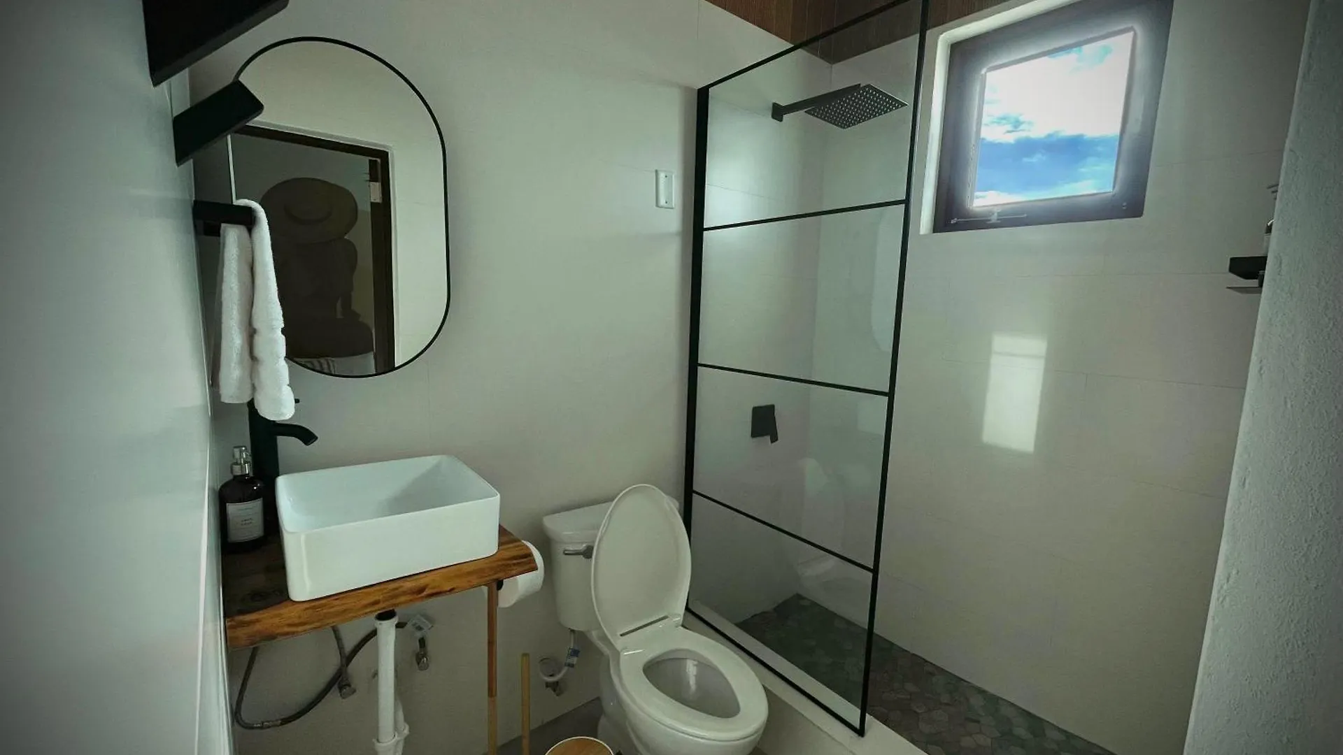 1 Corcega Beachfront Suites رينكون بيت ضيافة