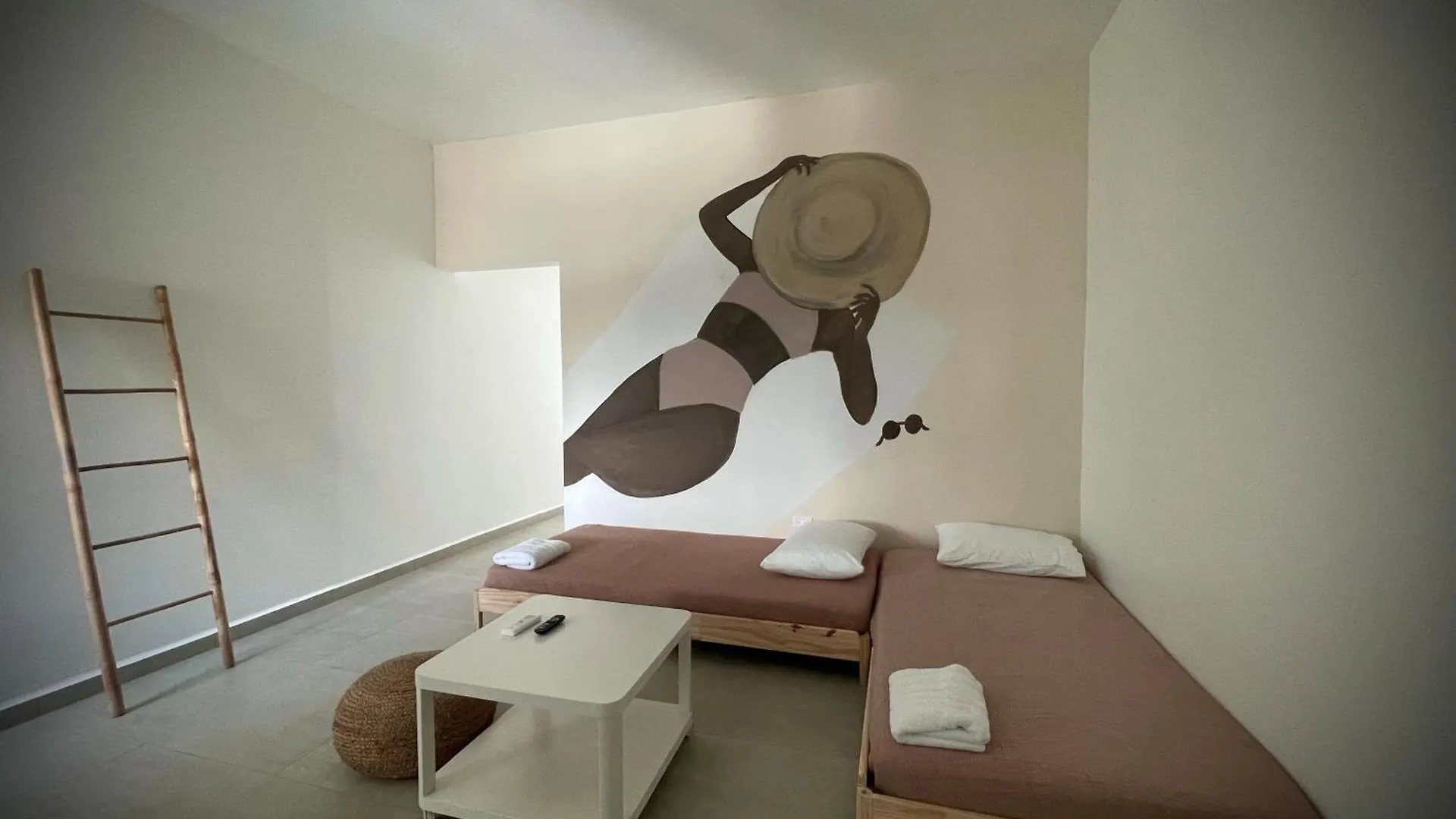 1 Corcega Beachfront Suites رينكون بيت ضيافة
