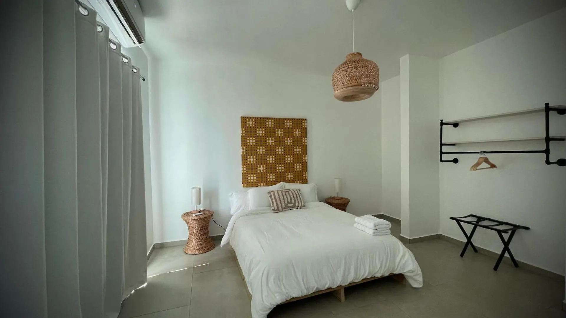1 Corcega Beachfront Suites رينكون 0*,  بورتوريكو
